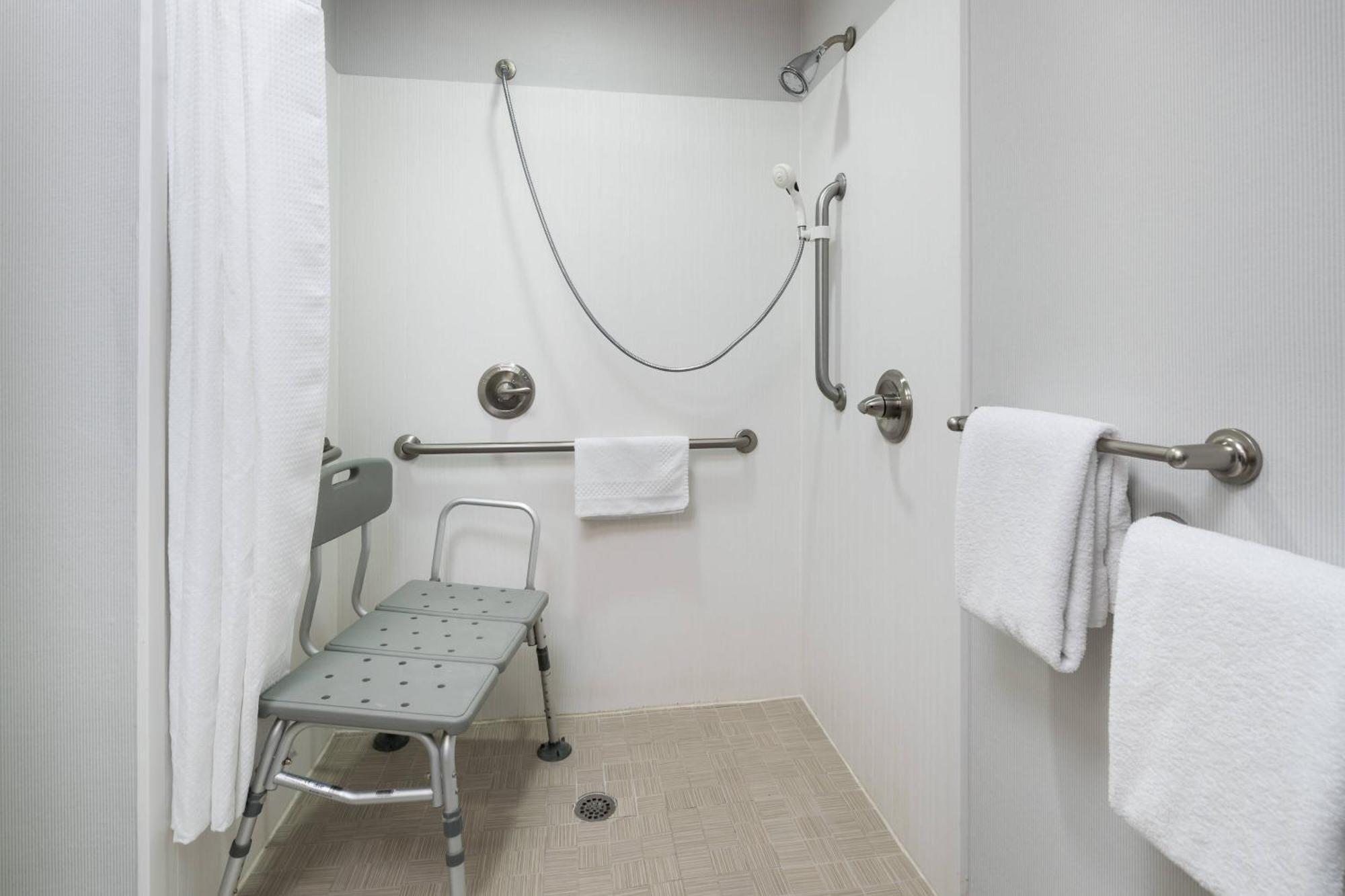 Hotel Courtyard By Marriott West Orange Exterior foto