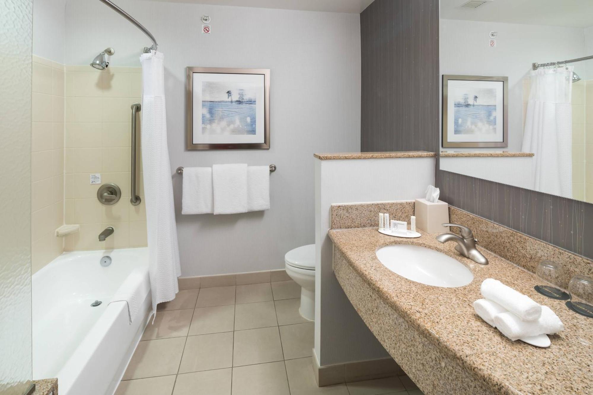 Hotel Courtyard By Marriott West Orange Exterior foto
